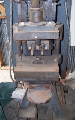 Lehman pressshear #30 - 30 ton shear/punch ironworker