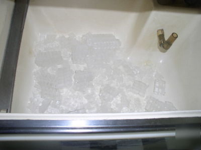Manitowoc series 100 ice machine