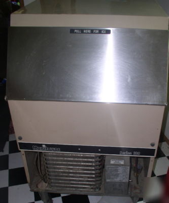 Manitowoc series 100 ice machine
