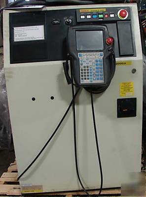 Fanuc r 2000 ia r-2000 ia robot w/ rj 3 ib control RJ3