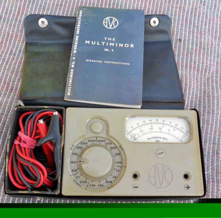 Vintage cased avo multiminor MK4 multimeter & leads vgc