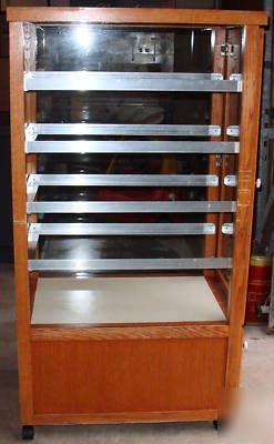 Bakery candy display case, oak & glass, no 