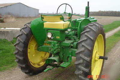 Nice john deere 1950 b tractor farm field parade ready 