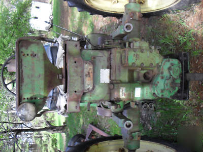 1958 john deere 720 diesel tractor. great to restore