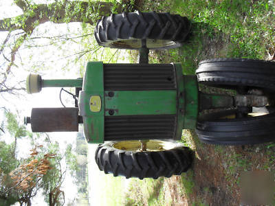 1958 john deere 720 diesel tractor. great to restore