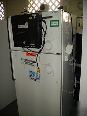 Laboratory refrigerator and freezer with chart recorder