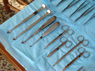 Pre-owned podiatry orthopedic surgical instrument set