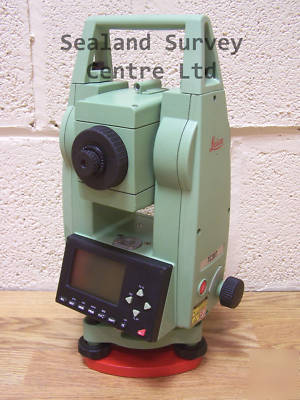 Leica TC307 total station - surveying equipment