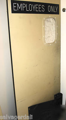 1 eliason easy swing traffic door & mount hardware used