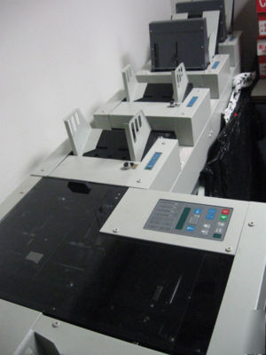 Pfe AUTOMAILER2 mail folding machine