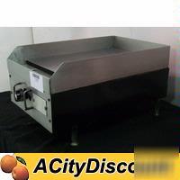 Used star 615 counter top gas flat grill griddle