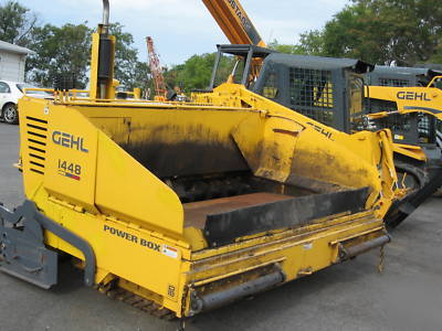 Asphalt paver & roller - combo package great deal