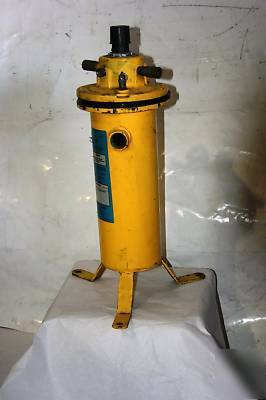 Bullard model 41 P6 air line filter with pressure gauge