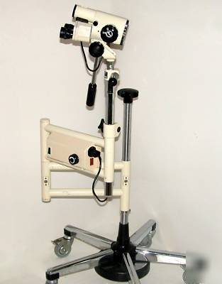 Leisegang 1D3, three magnification ob/gyn colposcope A1