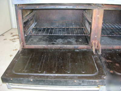 Vulcan 6 burner-plus griddle- 2 oven -lp - pickup only