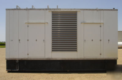 1000KW cummins / onan diesel generator 