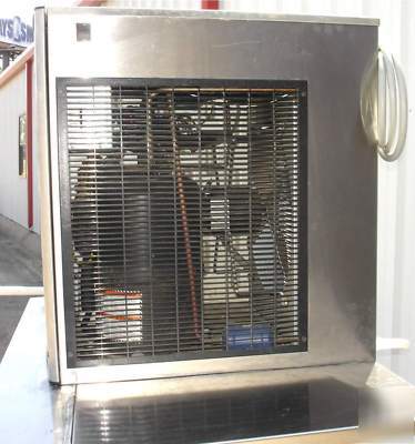 Used cornelius 780 lb ice maker w/580LB bin 220V XAC830