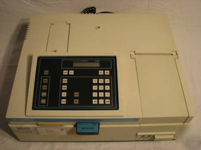 Beckman du 64 spectrophotometer complete w/soft-pak