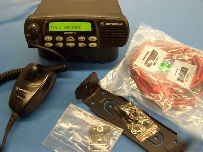 Motorola CDM1550 ls uhf 403-470 cdm 1550 2 way radio