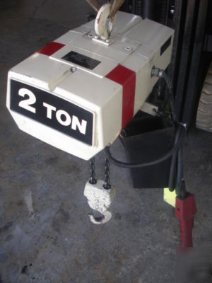 Coffing 2 ton electric chain hoist w/ 2 ton trolley