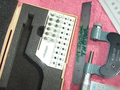 New thread micrometer mitutoyo 126-137 w/anvils ovr 800 
