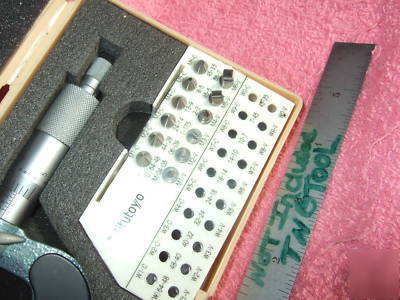 New thread micrometer mitutoyo 126-137 w/anvils ovr 800 