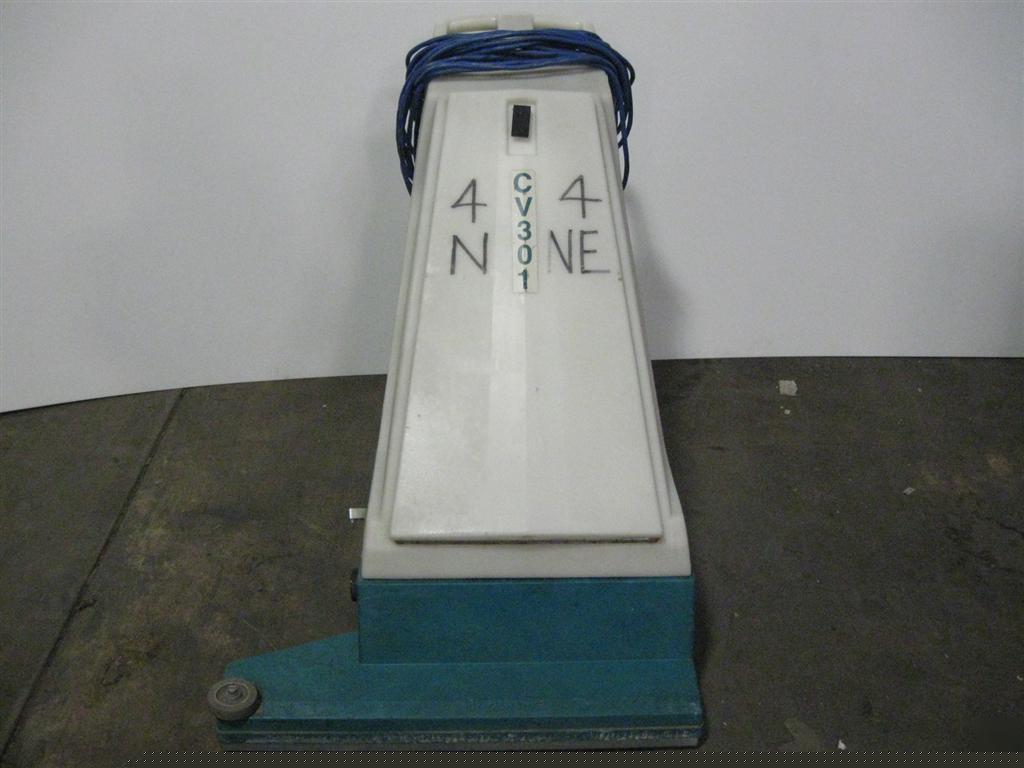 Nobles CV301 cv-301 vacuum cleaner