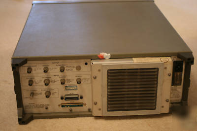 Spectrum analyzer hp agilent 8569A 10MHZ to 22GHZ