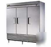 True ts-72F| 3 door 300 series freezer s/s| 72CUFT