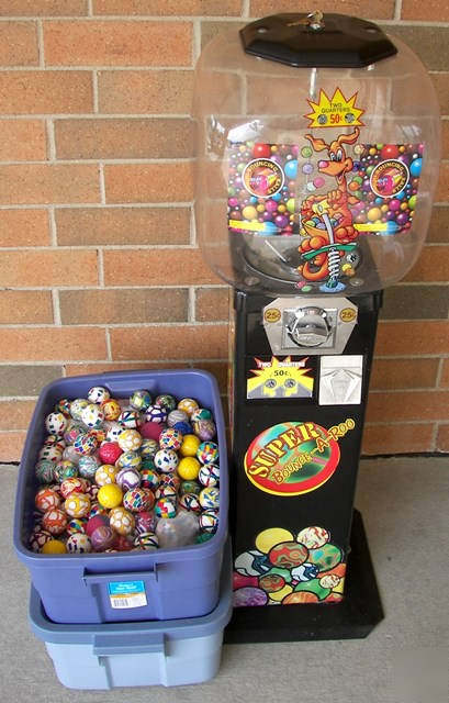 Ok super bounce-a-roo 50C vending machine+bouncy balls 