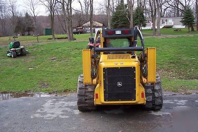 Skid steer track loader john deere CT332