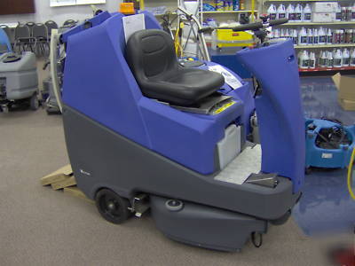 Nacecare riding floor scrubber