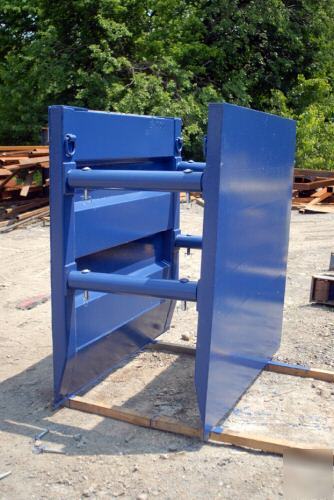 Trench box 6' h x 6' lg x 4' w lt wt steel shoring box