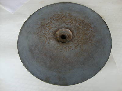 Disc for sharpening sheep shearing combs