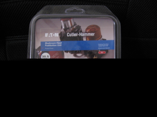 Pushbutton red mush head momt w/1-no&1-nc contact