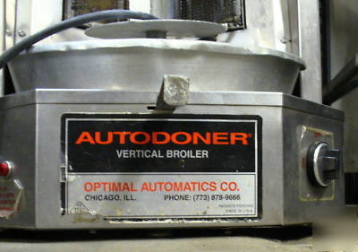 Auto-doner vertical rotisserie/broiler