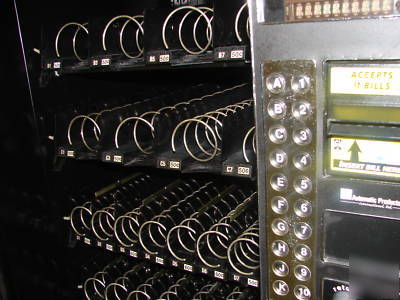 Automatic products 112 jr snack machine 33