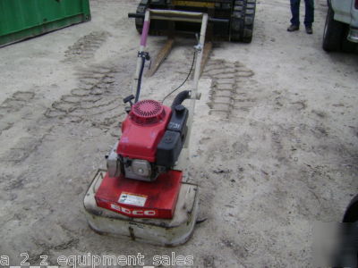 Edco dual head concrete grinder with honda