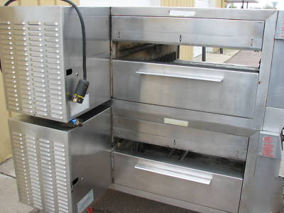 (3) blodgett master-therm conveyor ovens 