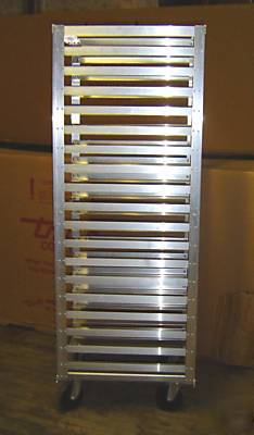 New - metro bun pan rack - model RD15N