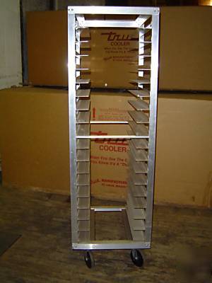 New - metro bun pan rack - model RD15N