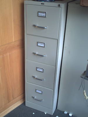 1 day auction three used filing cabinets, 29.99