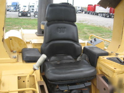 1995 caterpillar 953B 11K hr runs 100% ~crawler loader~