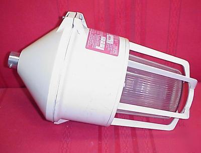 Hps 100 watt hazlux hazardous explosive location light