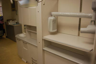 Dental xray light island central cabinet w/ adec lights