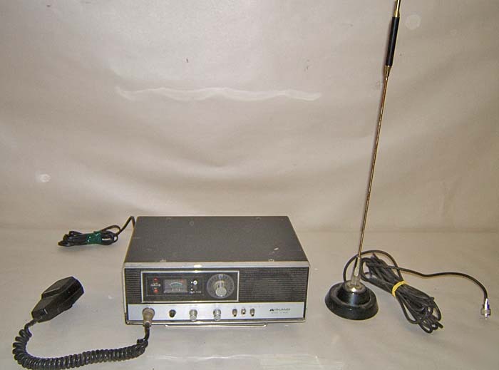 Old midland cb am base unit radio w antenna mic 13-863B