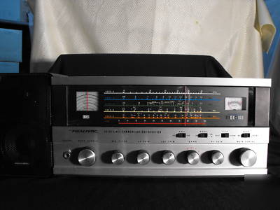 Realistic dx-160 shortwave receiver with speaker