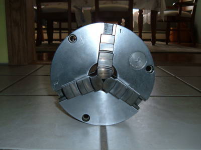 Three jaw metal lathe chuck - plain back