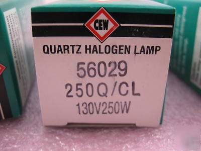 Lot of 5 quartz halogen lamps. 250 watts (250W 130V) 