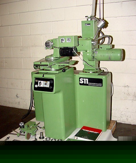 Deckel s-11 tool & cutter grinder w/lots of attachments